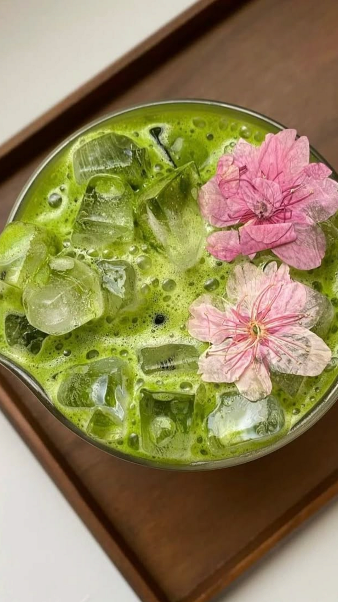 Does the Colour of Your Matcha Affect the Taste?